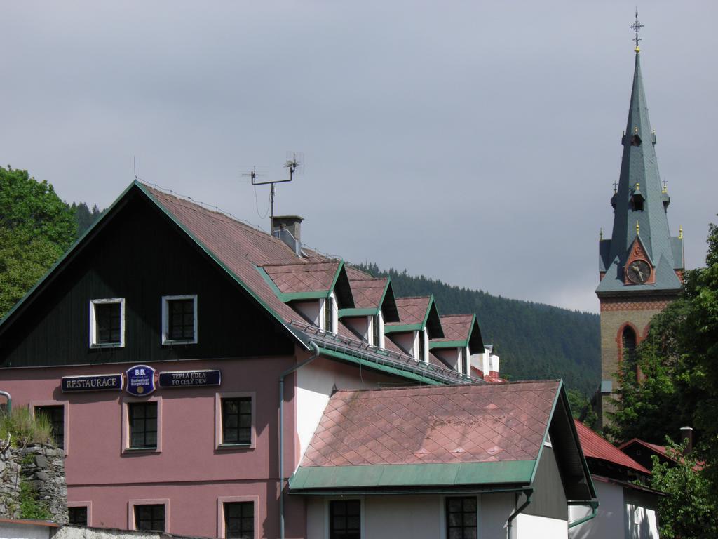 Pension Lipa Horni Marsov Exterior photo